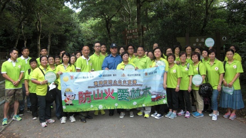 2014年10月2日，重阳节防止山火宣传。